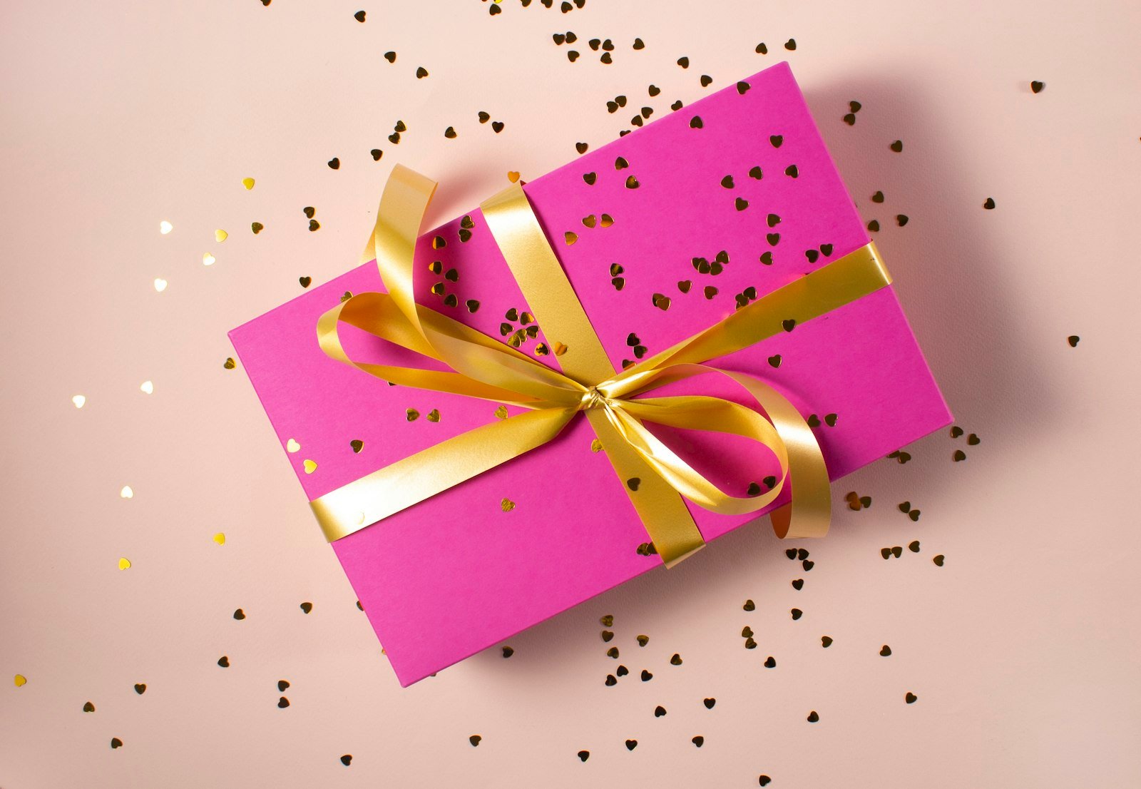 Cinco regalos sin pantallas para quien lo tiene todo